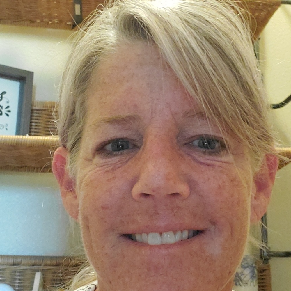 Meet your Posher, Linda